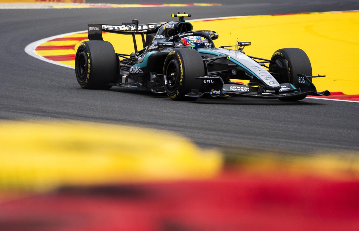 Gp Belgio, Antonelli in pole davanti a Verstappen - 
