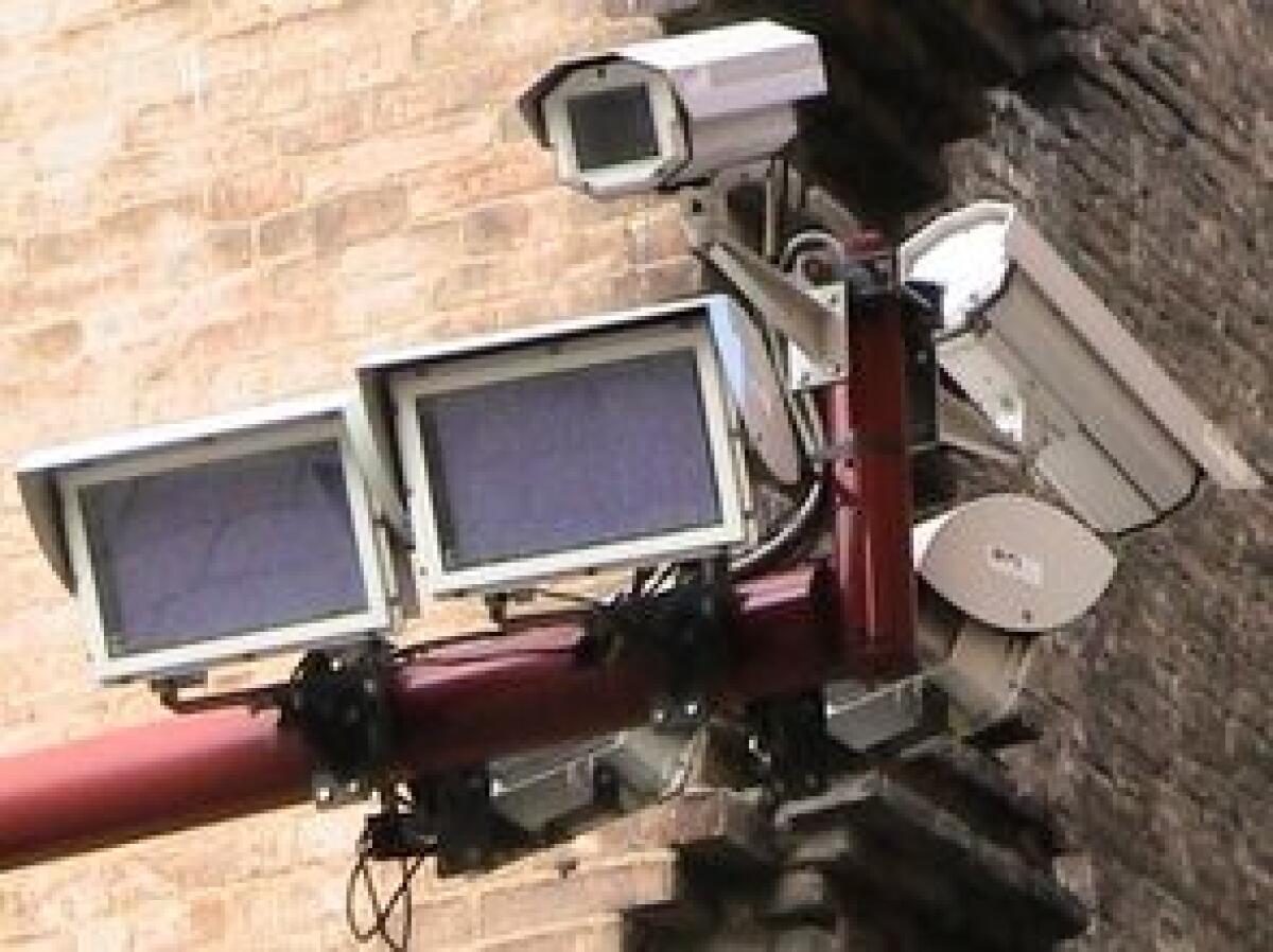 Riconoscimento facciale: rinviato il voto in commissione Affari Ue alla Camera dopo le proteste dell'opposizione - 