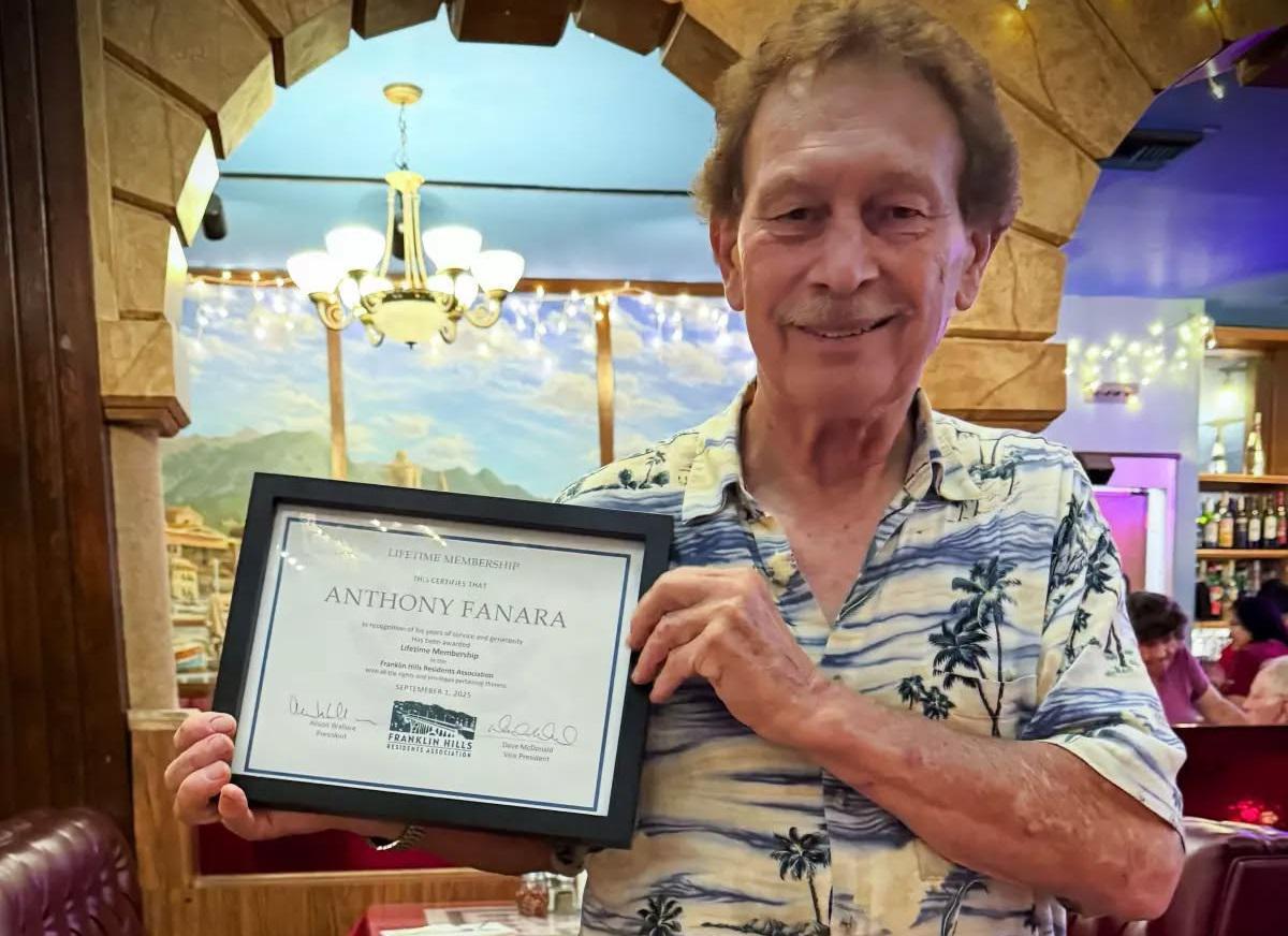 Addio a Tony Fanara, anima del ristorante 'Palermo' che per 50 anni ha unito Los Angeles a tavola - 