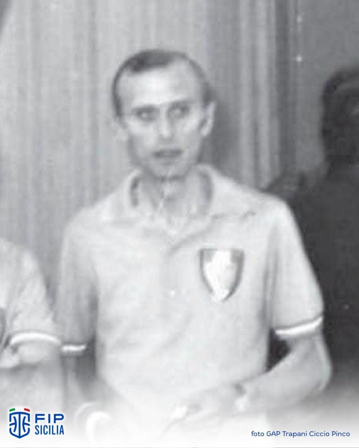 Addio a Mimmo Ciotta, il fischietto di Trapani che arrivò in Serie B nazionale - 