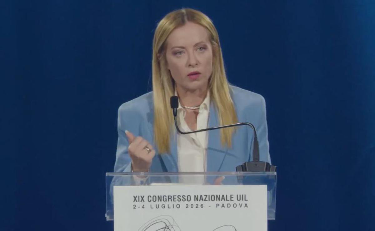 Meloni al congresso della Uil: "Salario giusto una vittoria di tutti i lavoratori" - 