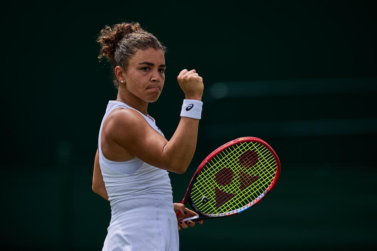 Wimbledon, Paolini non delude: batte Golubic in due set e vola al terzo turno - 