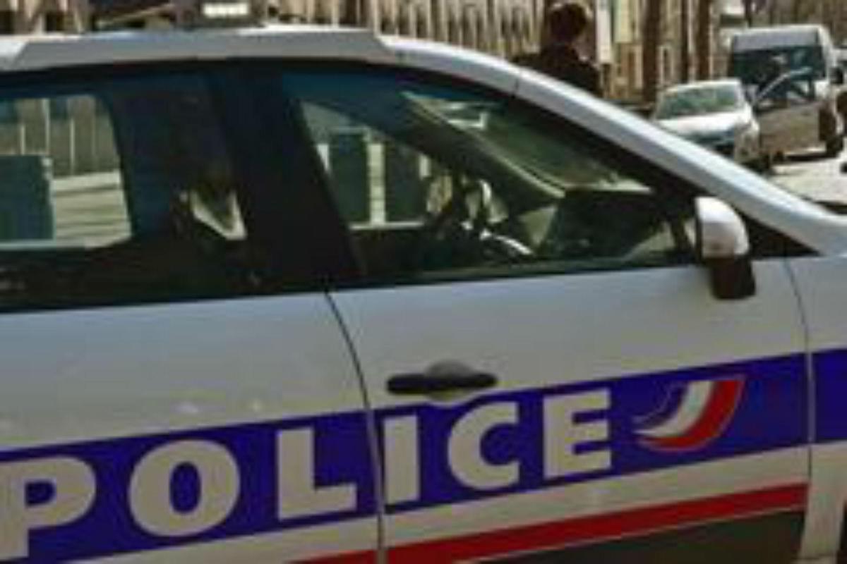 Parigi, tre donne aggredite con un coltello: fermato un uomo - 