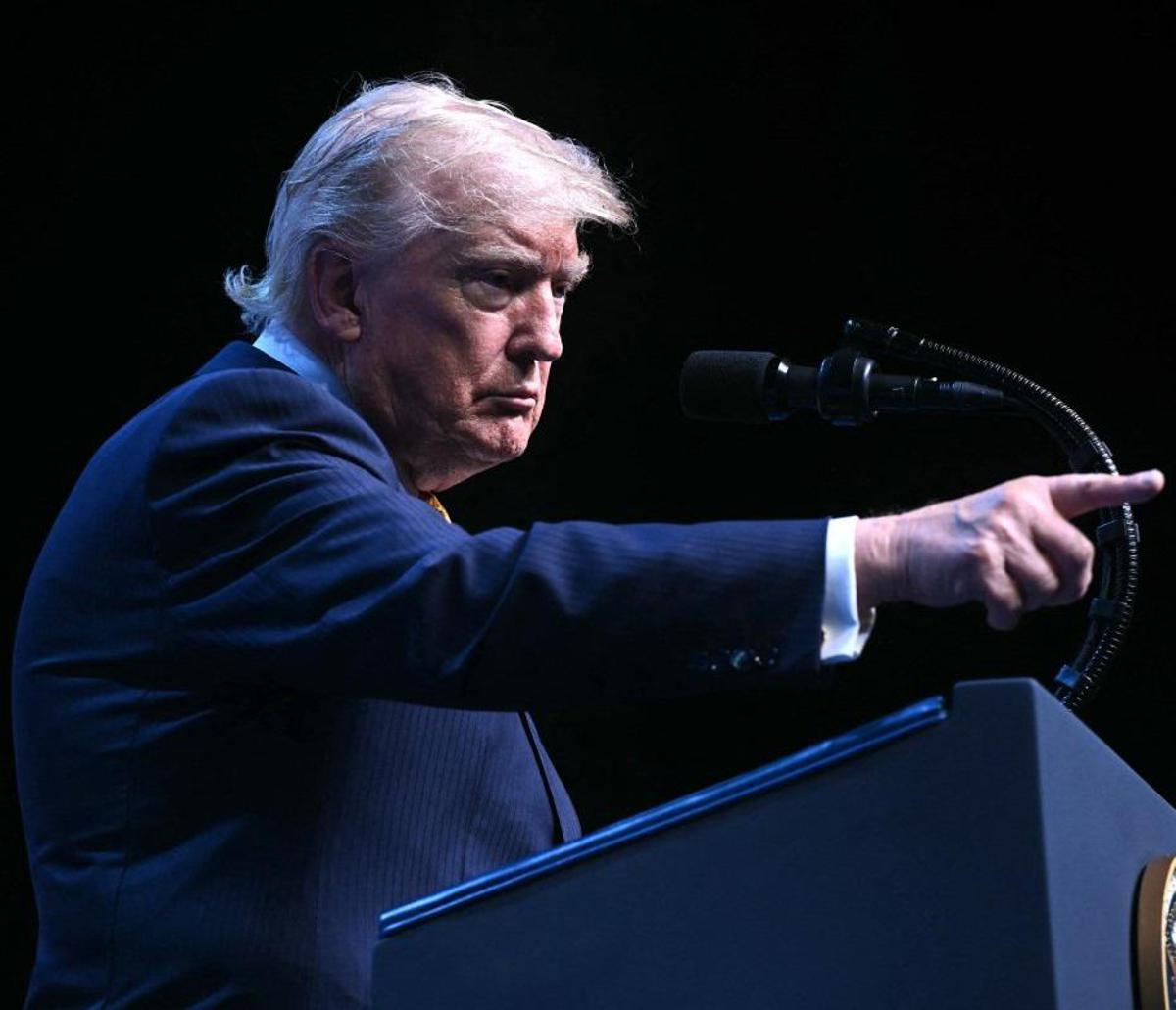 Trump: "Niente pedaggio 20%, Stretto di Hormuz aperto a tutti tranne navi Teheran" - 