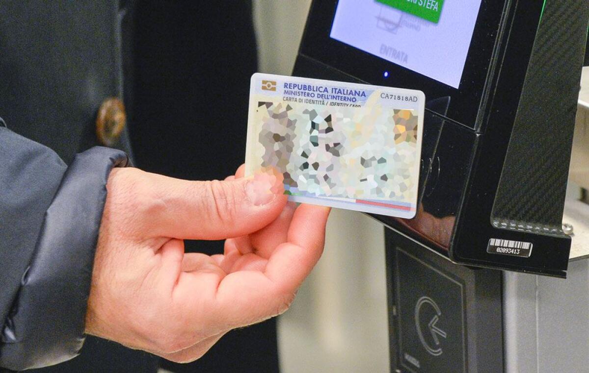 Carta d’identità elettronica illimitata per gli over 70: validità dal 30 luglio 2026 - 