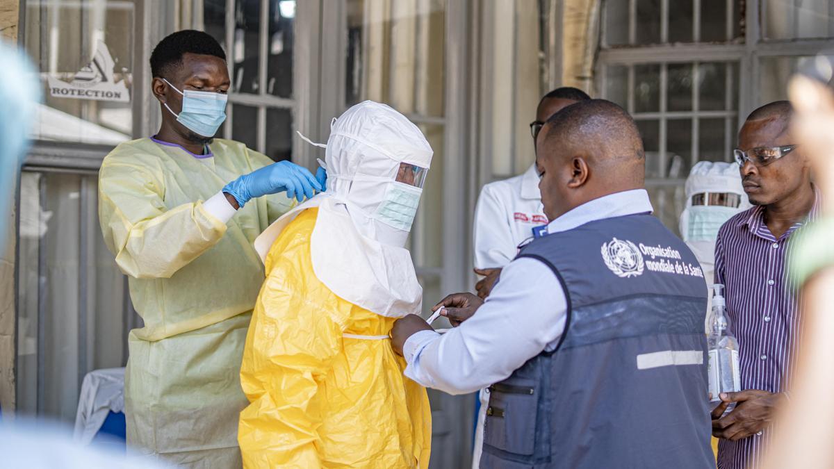 Epidemia di Ebola, il Congo aggiorna i dati: quasi 1.300 morti e 3.000 casi - 