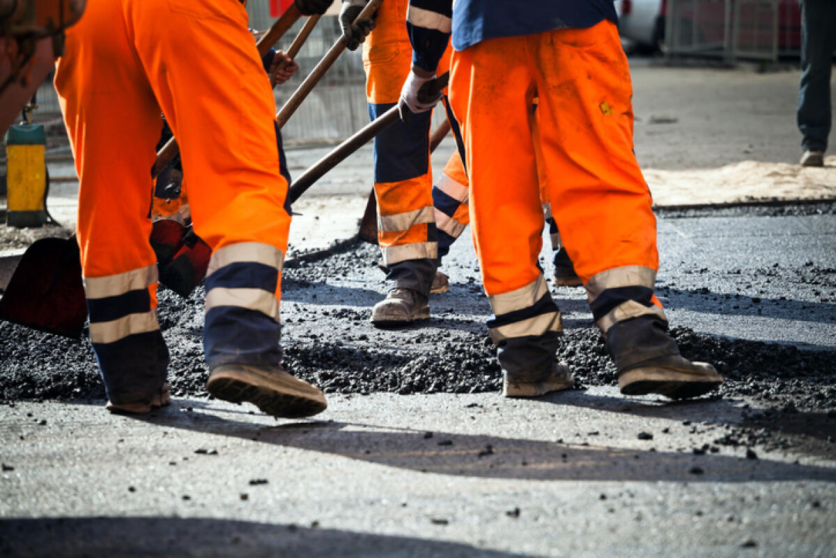 Palermo, prorogato il piano straordinario: completati nuovi tratti di strade e marciapiedi, altri cantieri in avvio - 