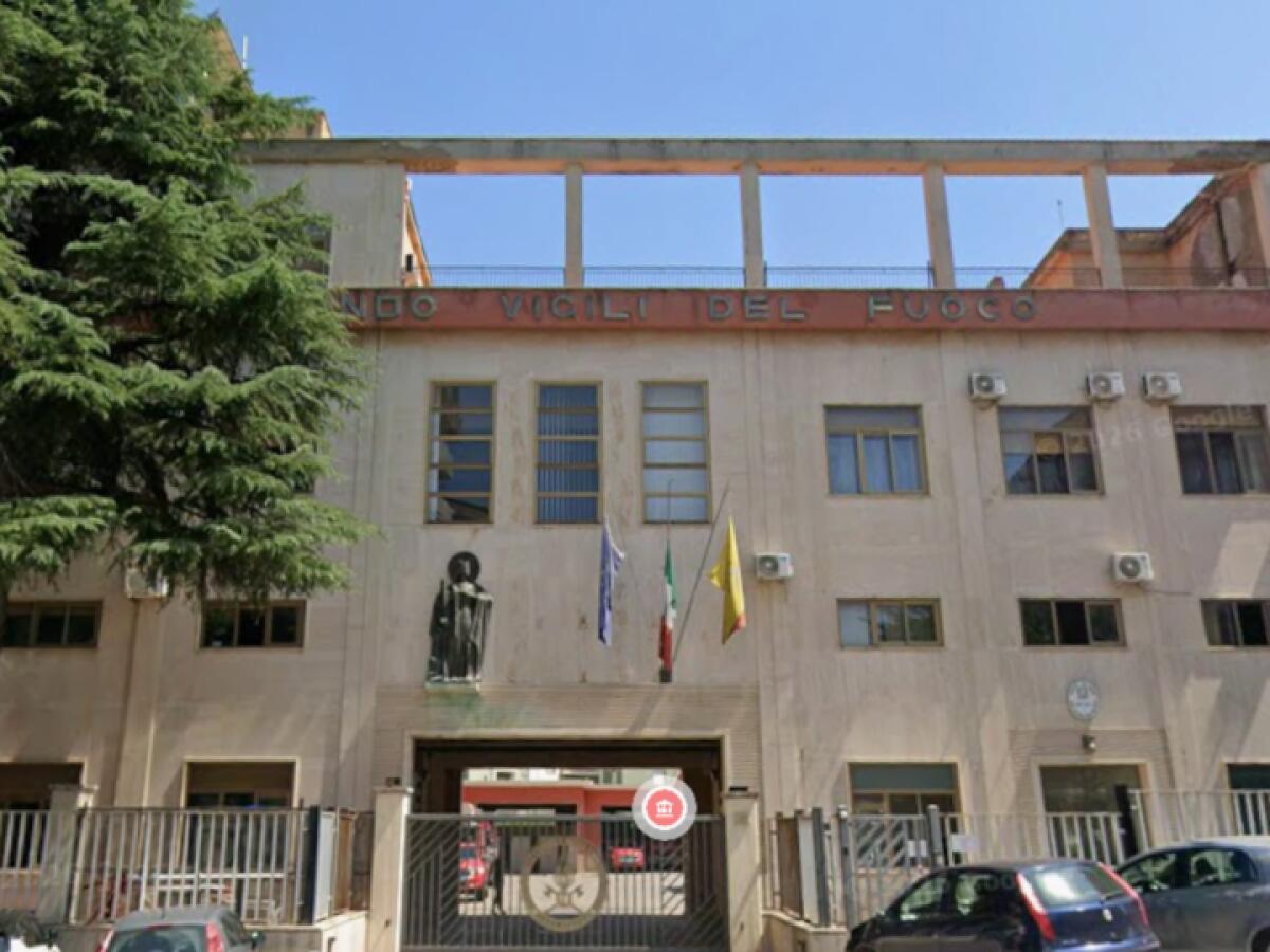 Caltanissetta in lutto cittadino per la morte del capo reparto dei Vigili del Fuoco Alessandro Marchì - 