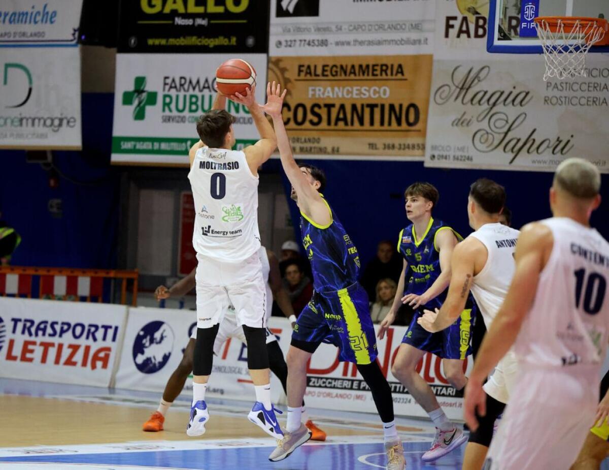 Capitan Vitto: Vittorio Moltrasio rinnova e resta all’Orlandina Basket - 