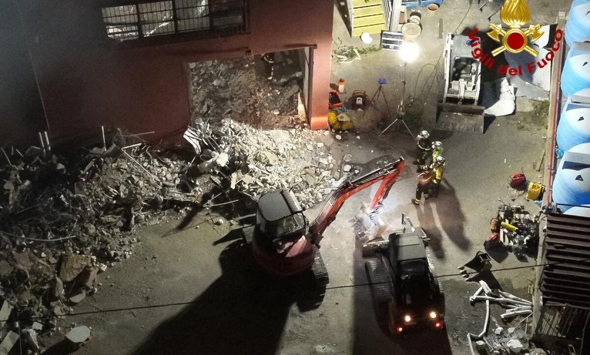 Messina, estratto il corpo di una vittima: cinque dispersi dopo il crollo, indagine per disastro colposo - 
