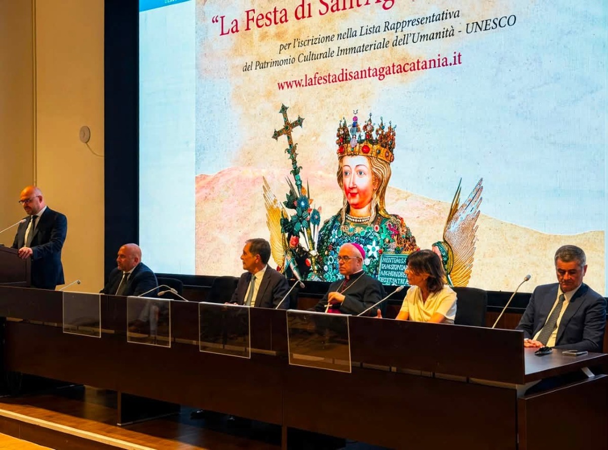 Catania in marcia verso l'UNESCO: consegnata la bozza per la candidatura della Festa di Sant'Agata - 