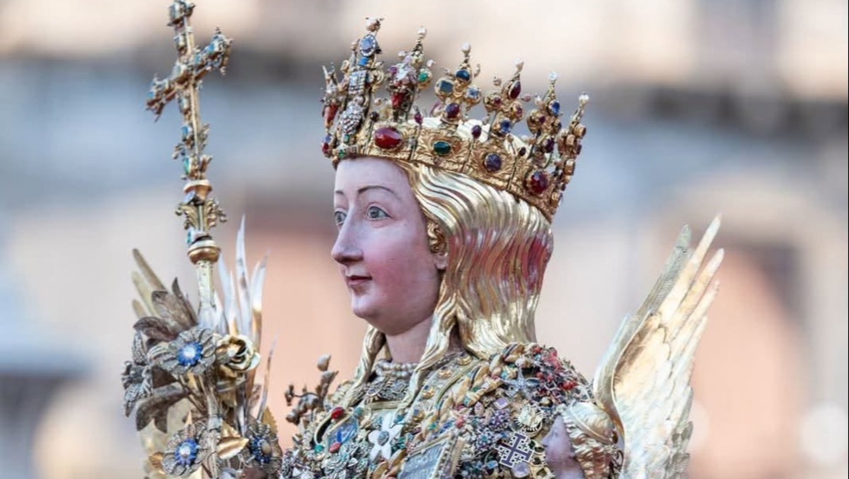 Trantino ringrazia i restauratori per il busto di Sant'Agata: un post per deviare la polemica sul bacio alle reliquie - Credit foto Fabrizio Villa
