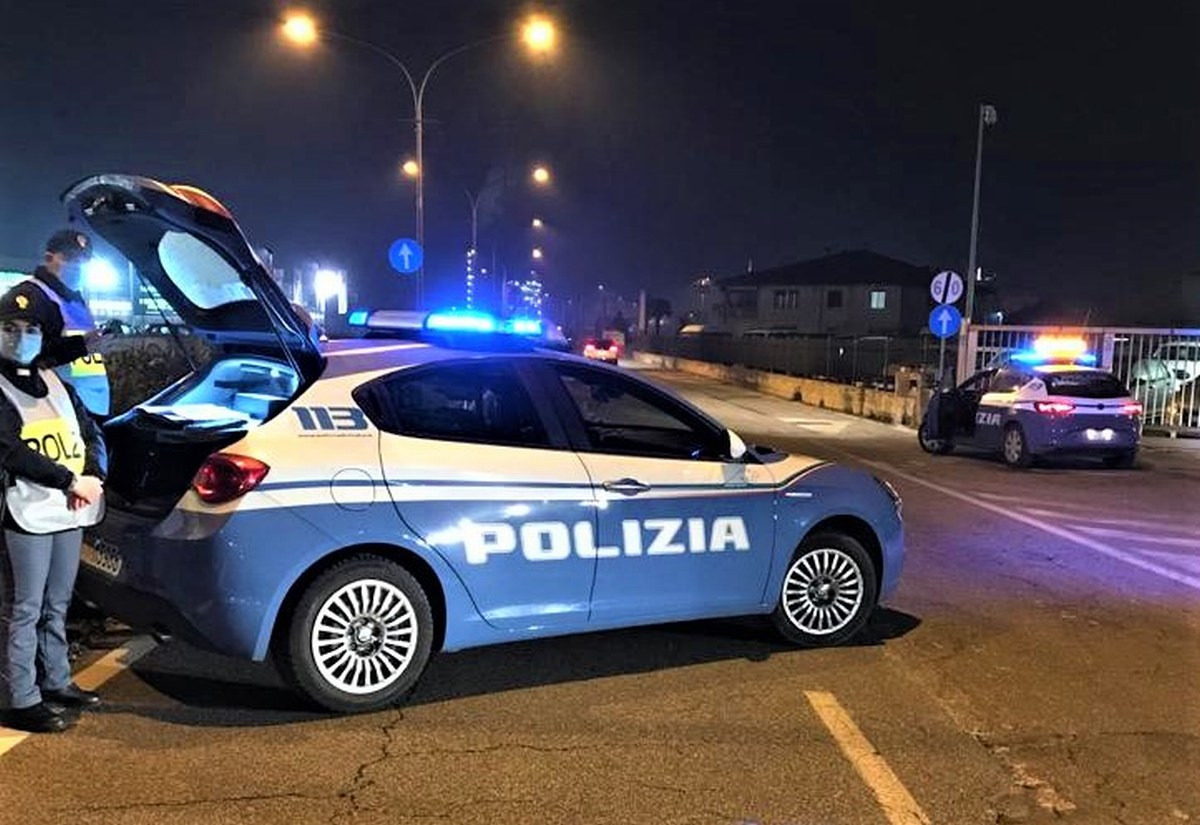 Maxi servizio interforze: controlli sulla movida, 443 persone identificate e sanzioni per oltre 96mila euro - 