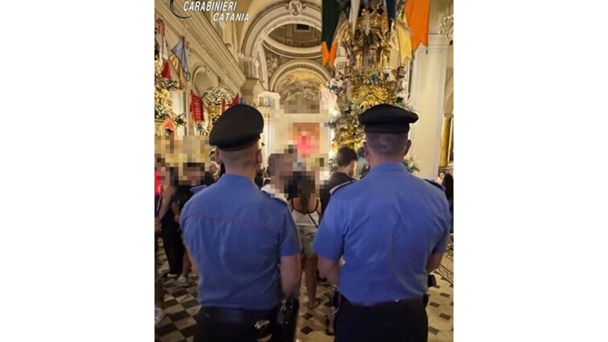 Aggressione e rapina ad Aci Sant'Antonio durante la Festa Grande: tre arresti - 
