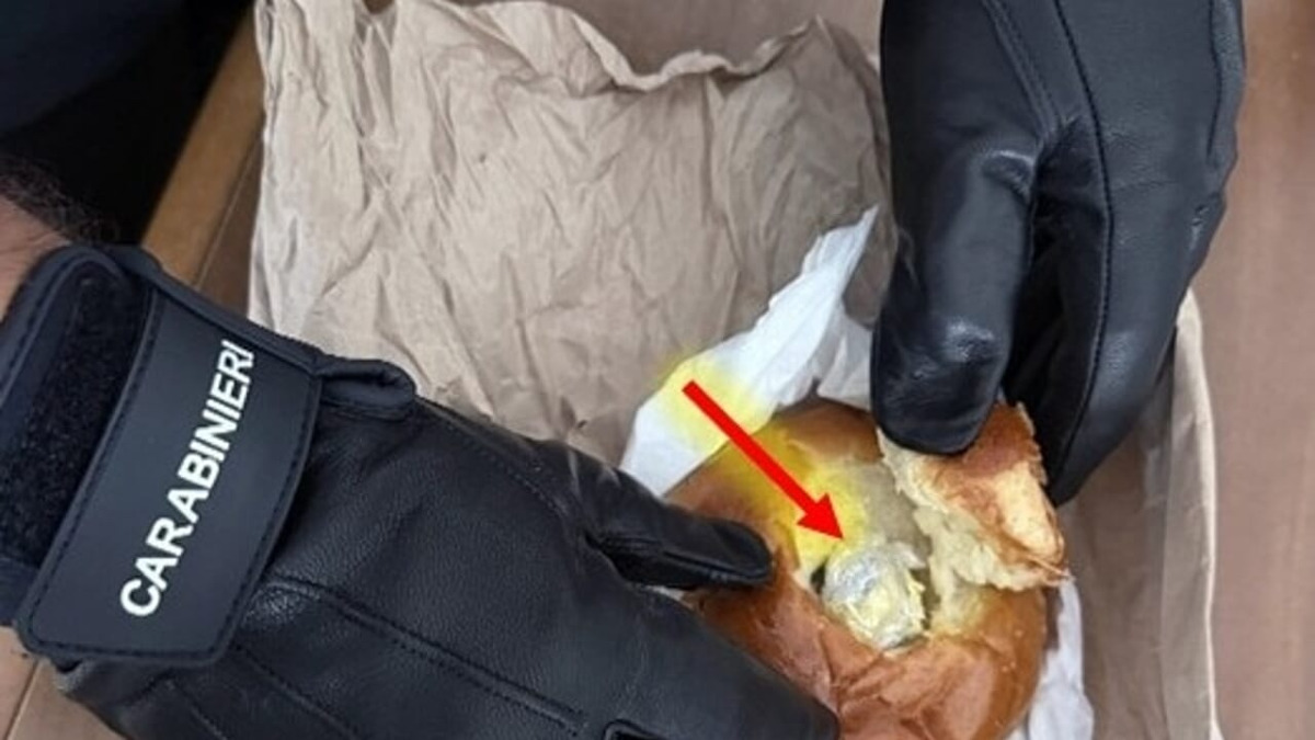 Messina, arrestata al Policlinico donna con 3,5 g di cocaina nascosti in una brioche - 