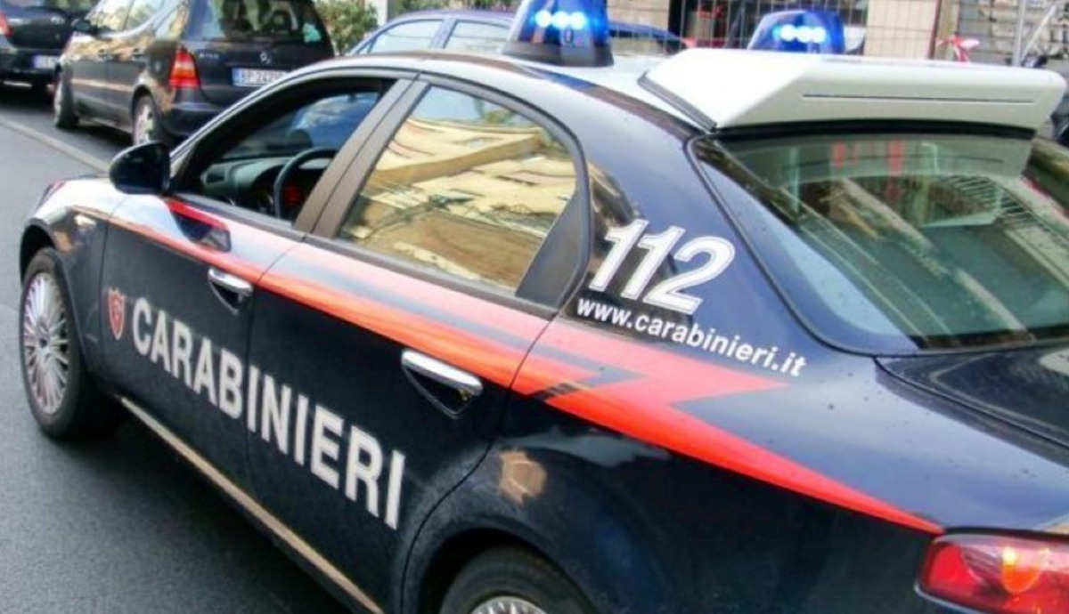 Catania, denunciato 48enne sorpreso a rubare alcolici pregiati in supermercato - 