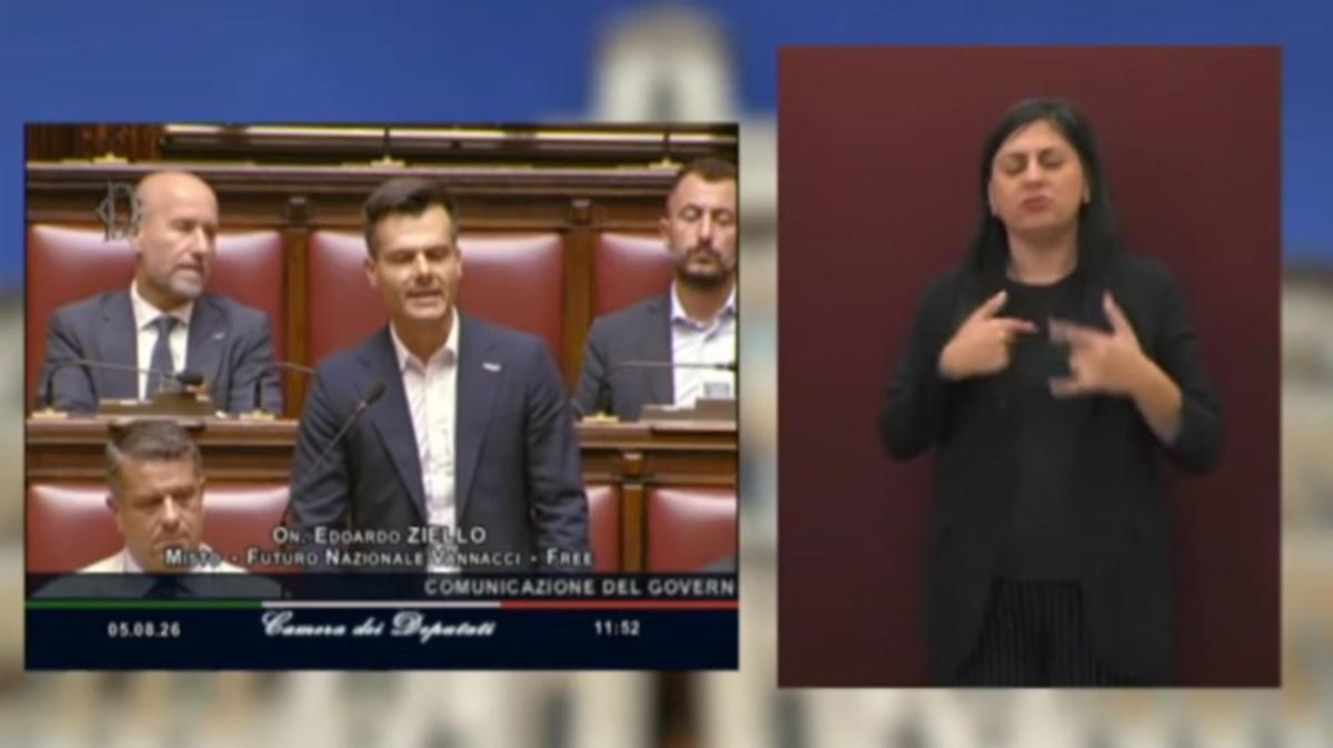 Il vannacciano Ziello alla Camera con un cappio: "Con Safe lo mettete al collo dell'Italia" - Video - 