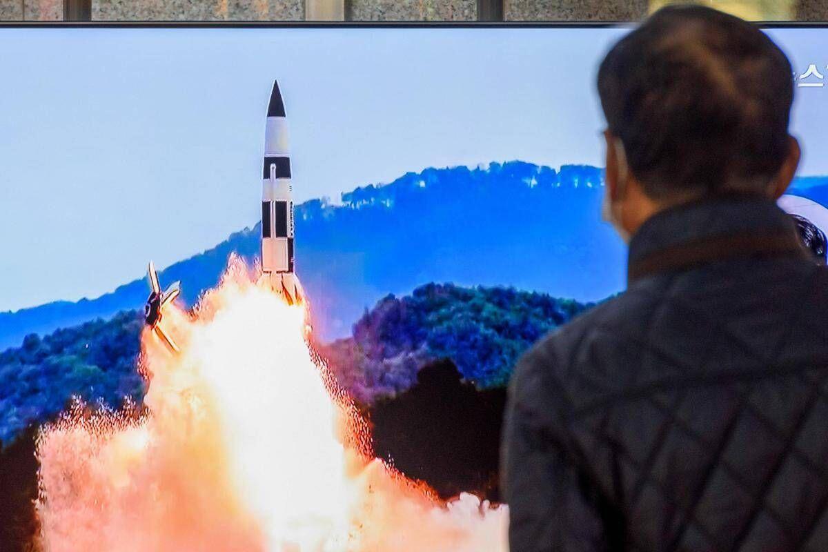 La Corea del Nord lancia 10 missili balistici a corto raggio - 