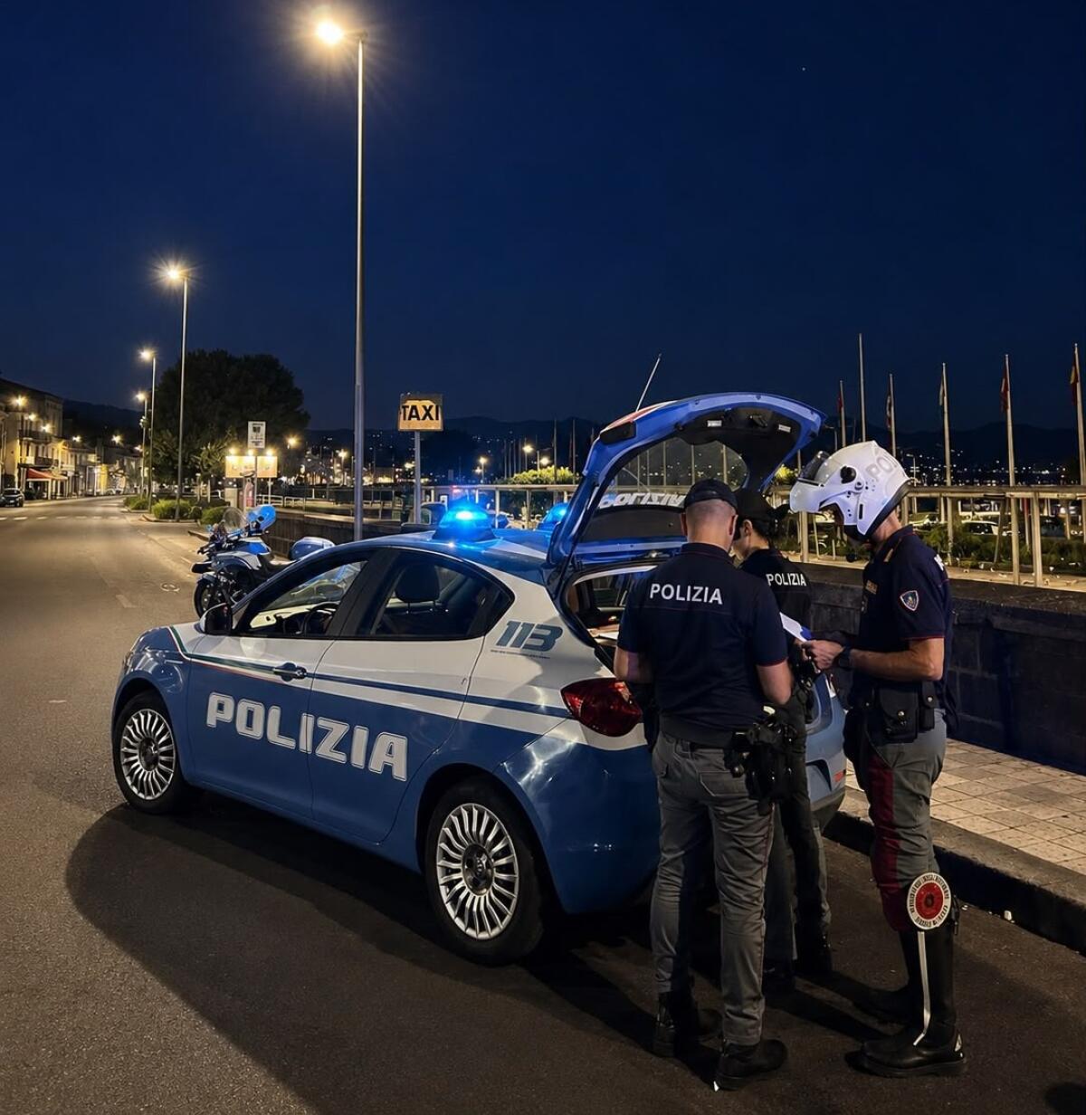 Riposto: controlli straordinari della Polizia, 204 identificati, multe per 7.000 euro e 3 veicoli sequestrati - 