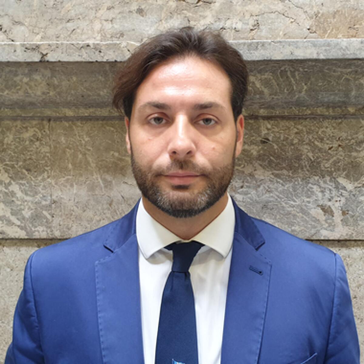 Stalli Rosa: Arcoleo sollecita l'attivazione del servizio dopo il regolamento approvato a marzo - 