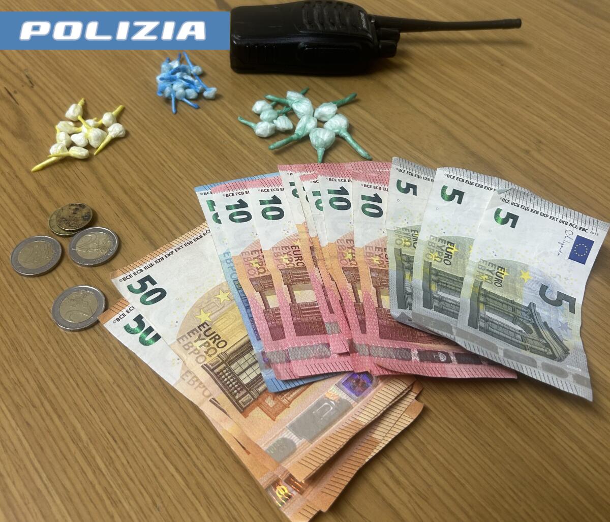Spacciava in via Capo Passero: arrestato 25enne dalla Polizia di Stato - 