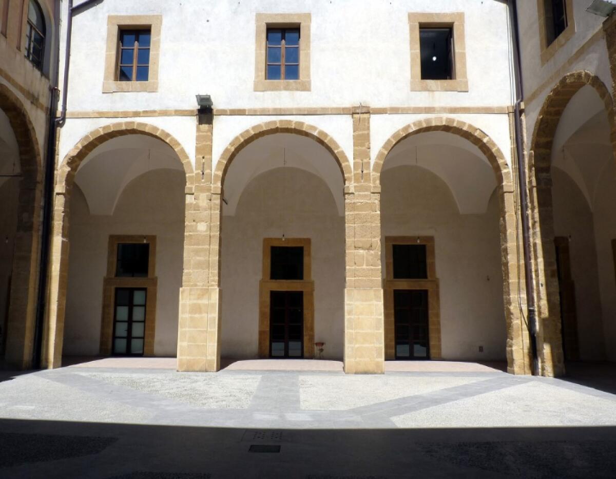 La Biblioteca Scarabelli apre alla comunità: incontro pubblico per il calendario annuale il 28 agosto - 