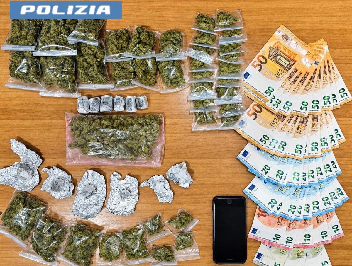 Acireale: arrestato pusher, sequestrati 269 g di droga e 1.325 euro - 