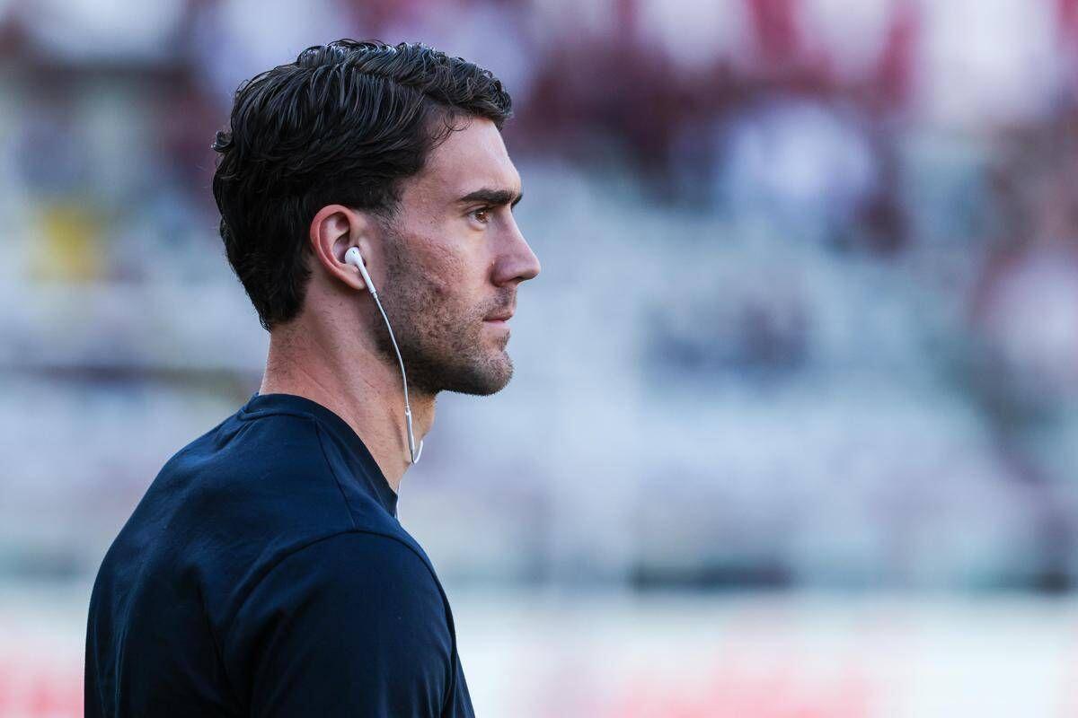 Vlahovic verso il Besiktas: "Iniziate le trattative per il trasferimento" - 