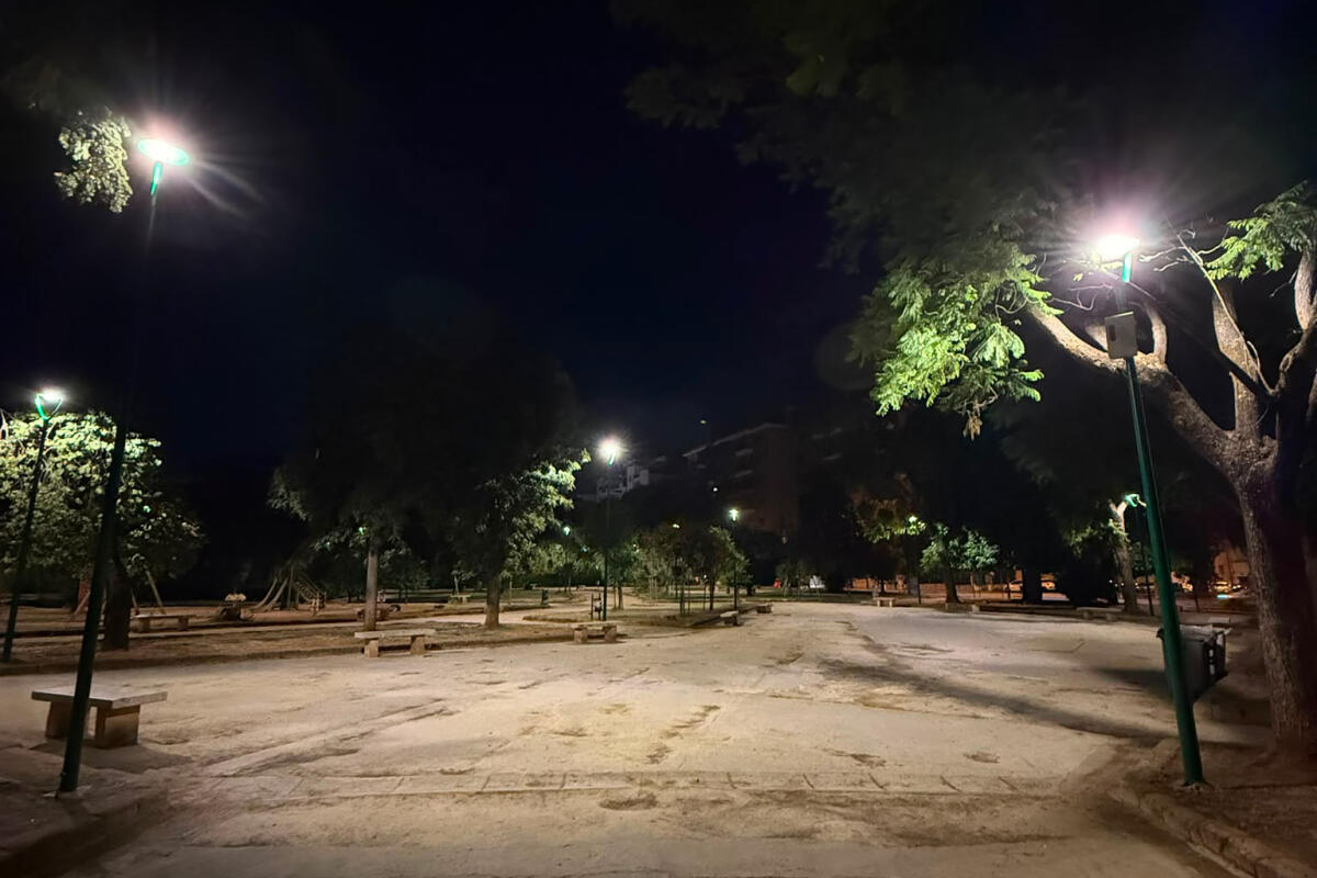 Completata la riqualificazione dell'illuminazione a Villa Sperlinga: 44 lampade LED e oltre 53 mila euro di investimento - 