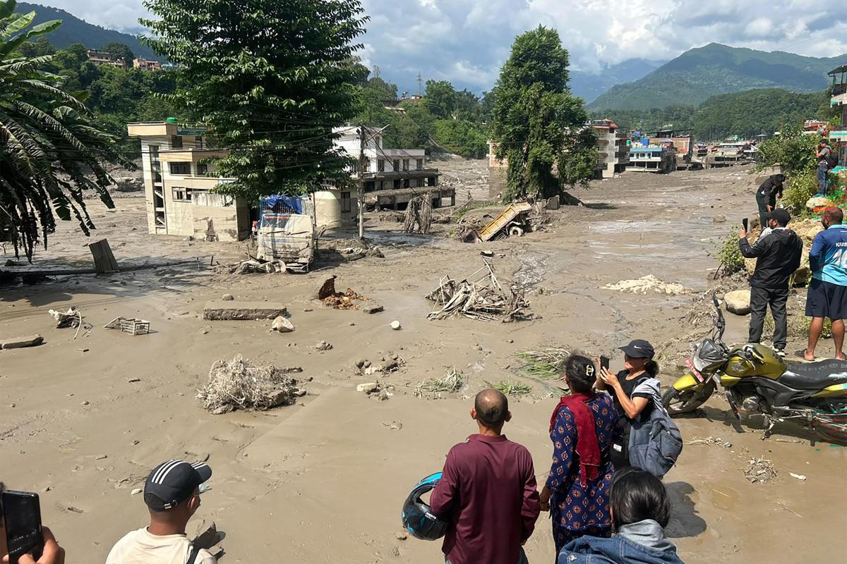 Nepal, alluvione nel nord: "Numerose vittime e dispersi". Xi mobilita i soccorsi - 