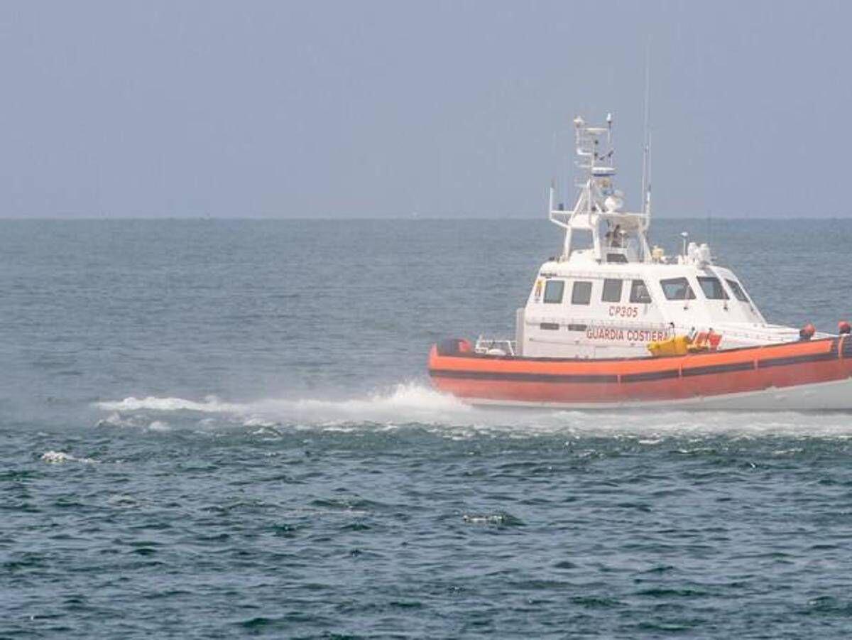 Sub ucciso da eliche gommone a Lampedusa, martedì l'autopsia. Indagate due persone - 