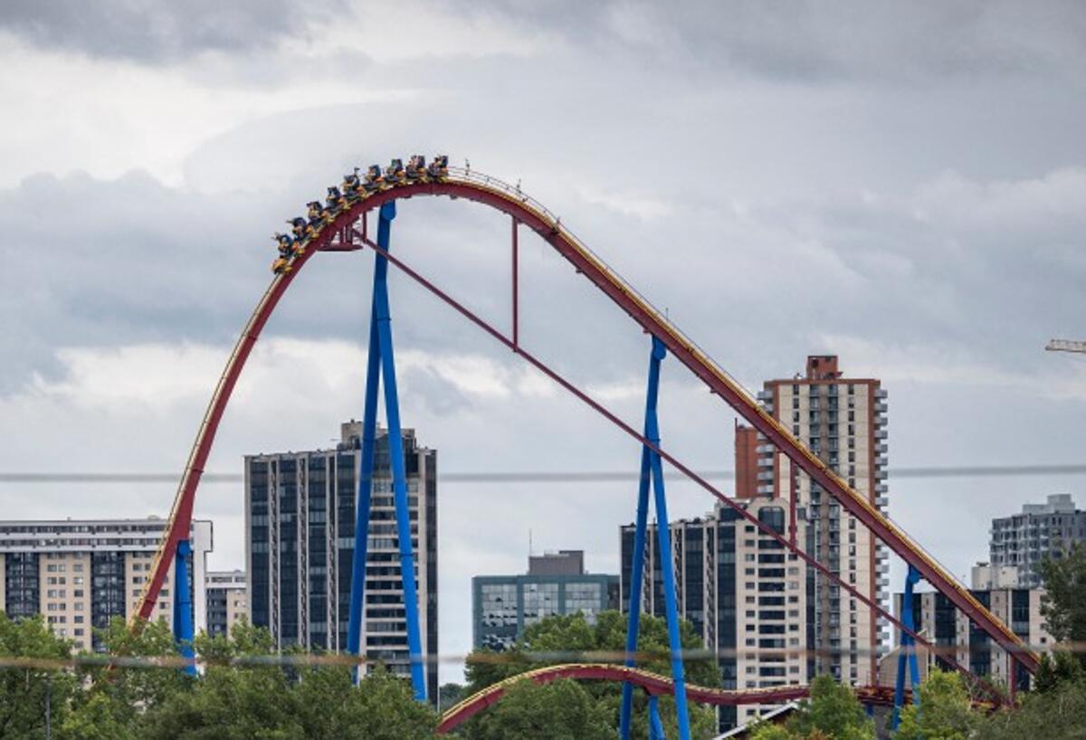 Chiudono le montagne russe del parco Six Flags in California: "Connesse a lesioni cerebrali, coma e decessi" - 