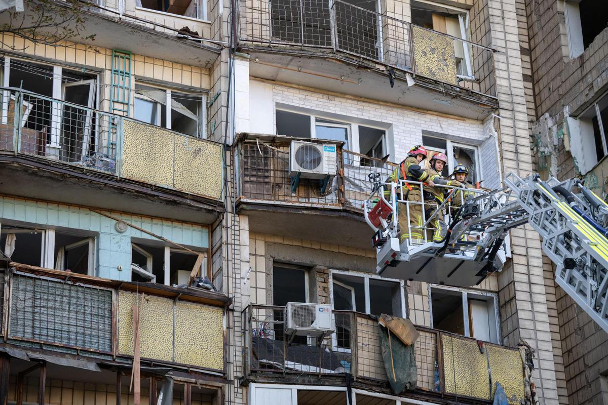Ucraina, Russia attacca ancora: esplosioni a Kiev nella notte - 