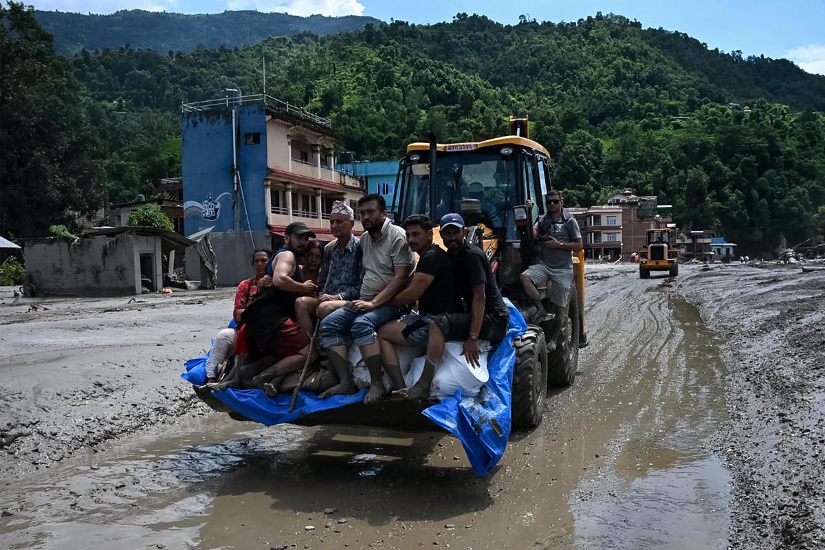 Alluvione in Nepal, anche due italiani nella lista dei dispersi: verifiche della Farnesina - 