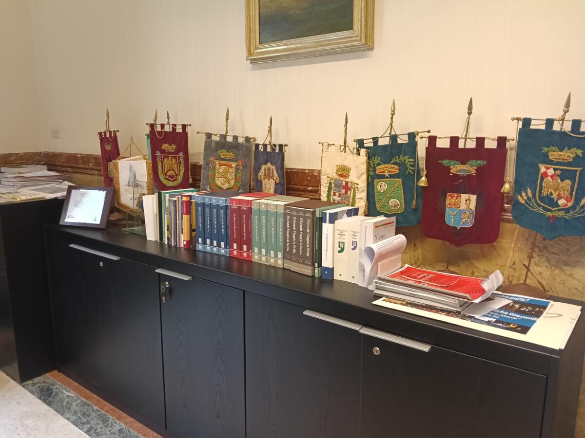 Anci Sicilia chiede l'allineamento alla disciplina nazionale sul terzo mandato dei sindaci - 