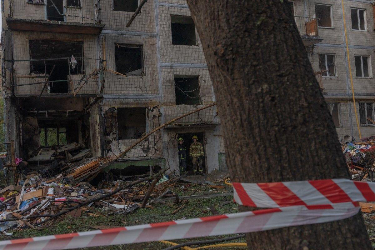 Ucraina, missili balistici russi su Kiev: 9 morti - 