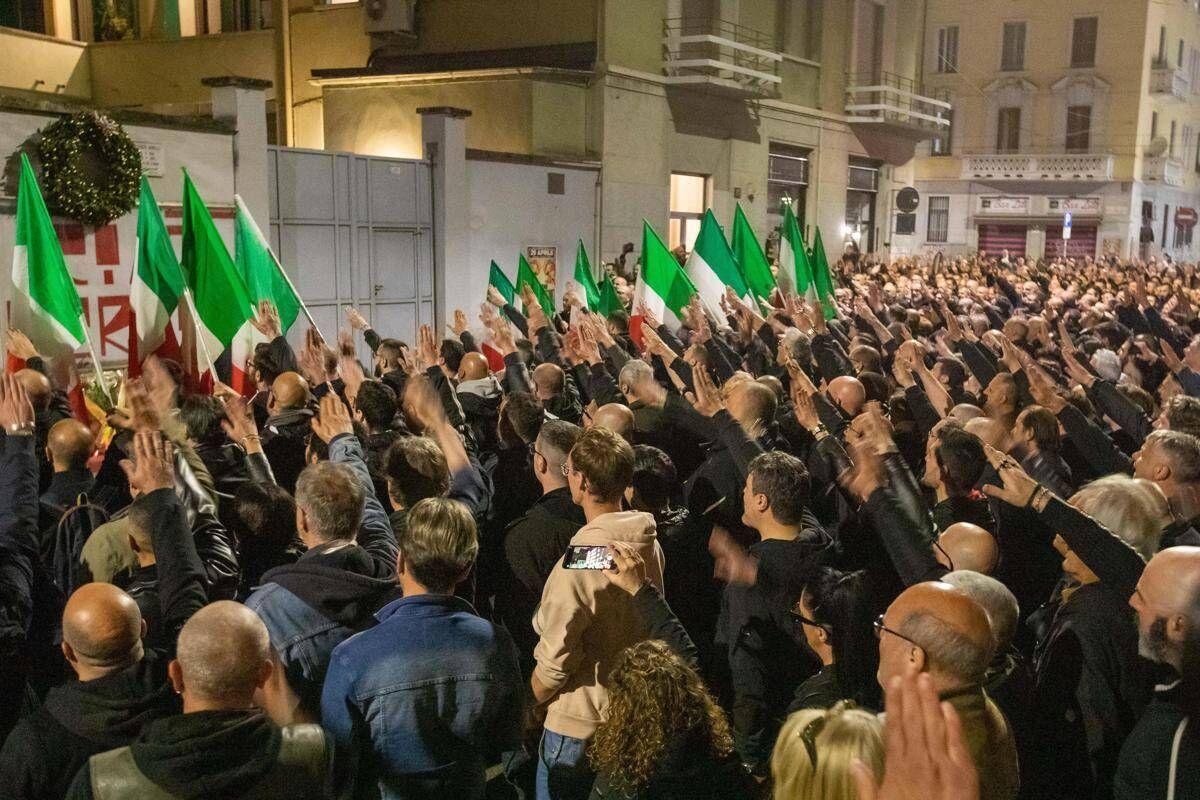 Omicidio Ramelli, in 18 archiviati a Milano per saluti romani durante corteo - 
