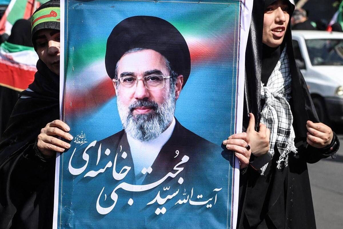 Iran, Pezeshkian: "Incontro di sette ore con Khamenei, è in ottime condizioni di salute" - 