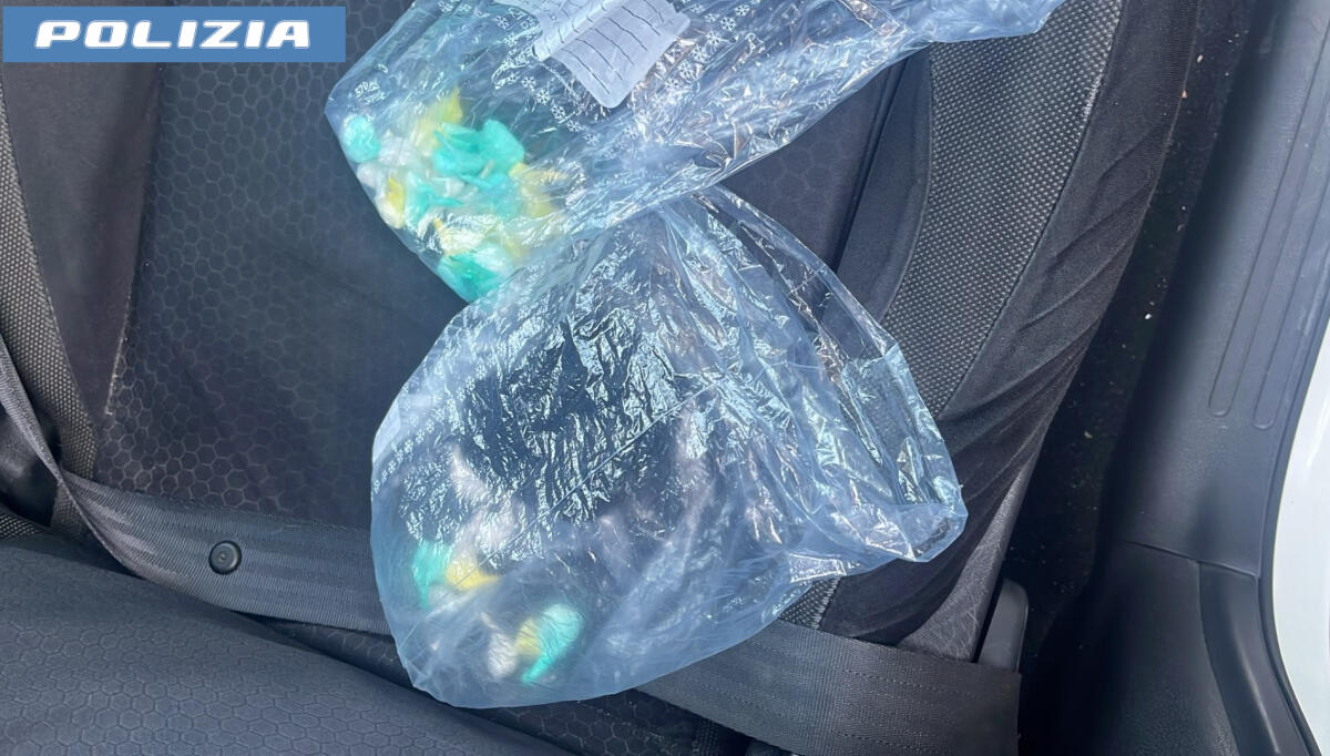 Catania: arrestato 28enne con cocaina e 820 euro, sequestrati 39 involucri - 