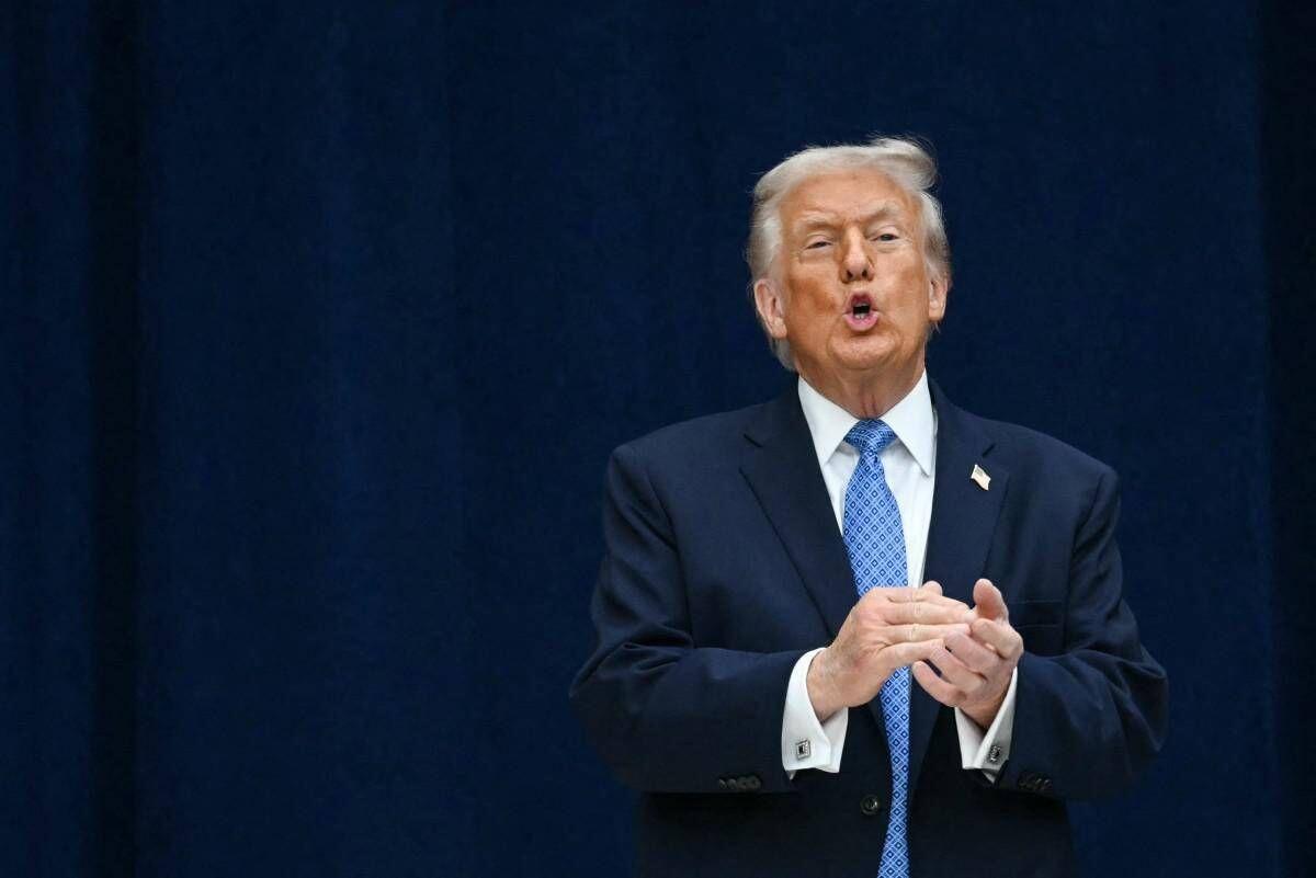 Ucraina, l'ex funzionario Usa Sullivan: "Spirito di Anchorage è crollato, ora per Trump priorità è il Medio Oriente" - 