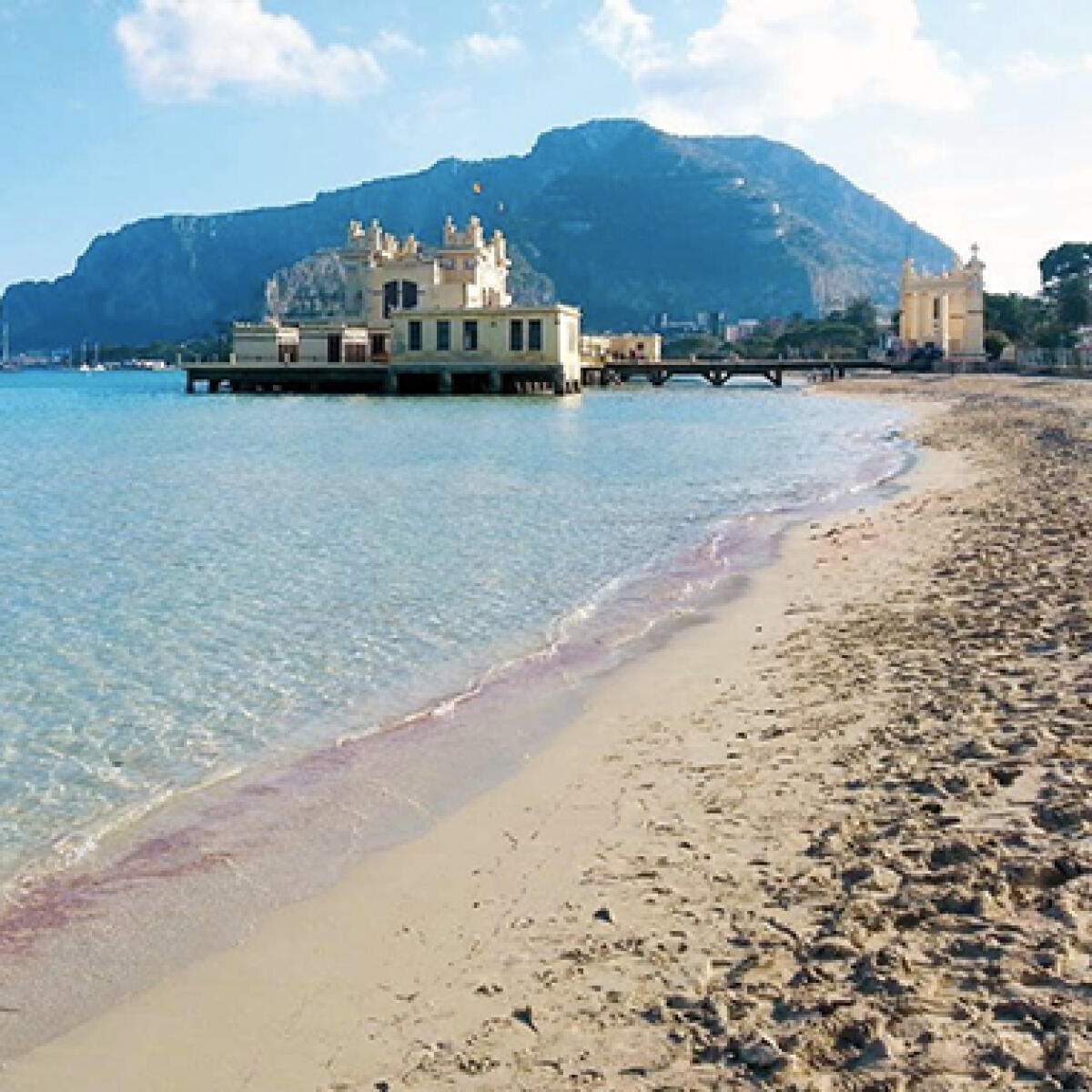 Mondello: ordinanza comunale vieta la balneazione nei 50 m attorno all'ingresso Charleston - 