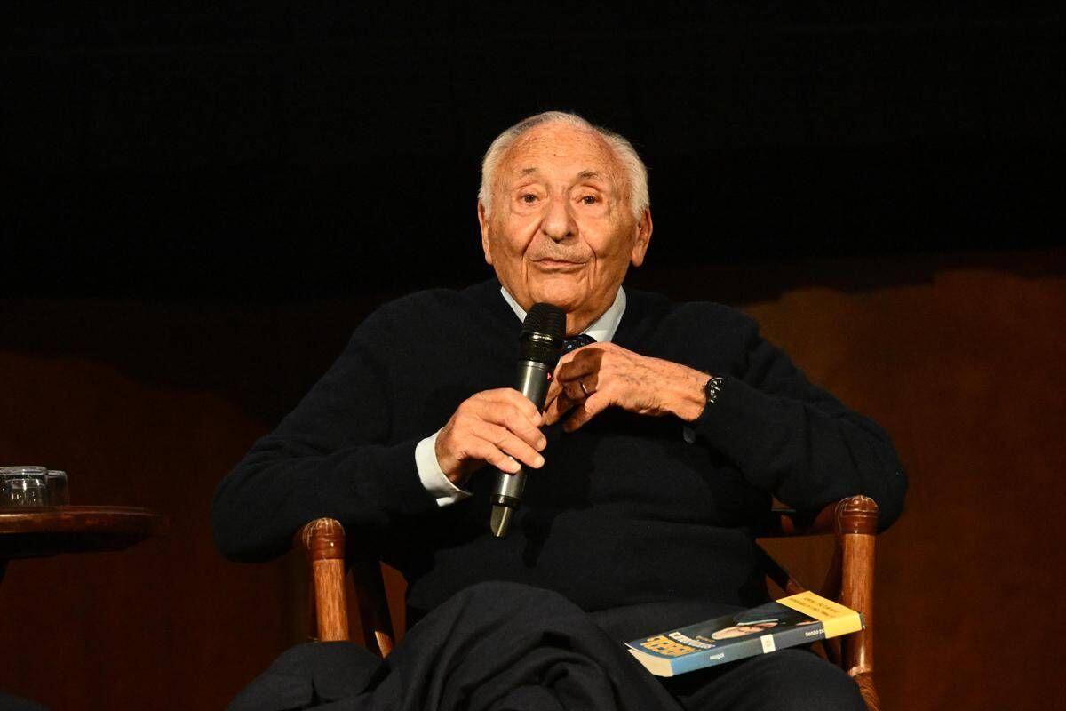 Mogol compie 90 anni, da Battisti a Sanremo: sempre a cavallo delle note - 