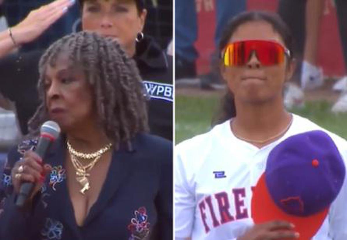 Il baseball femminile rinasce, ma l'inno da incubo è il vero show - Video - 