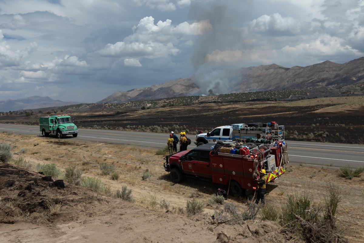 Maxi incendio minaccia la città di Reno, in Nevada: quasi 90mila evacuati. I testimoni: "Siamo spaventati a morte" - 