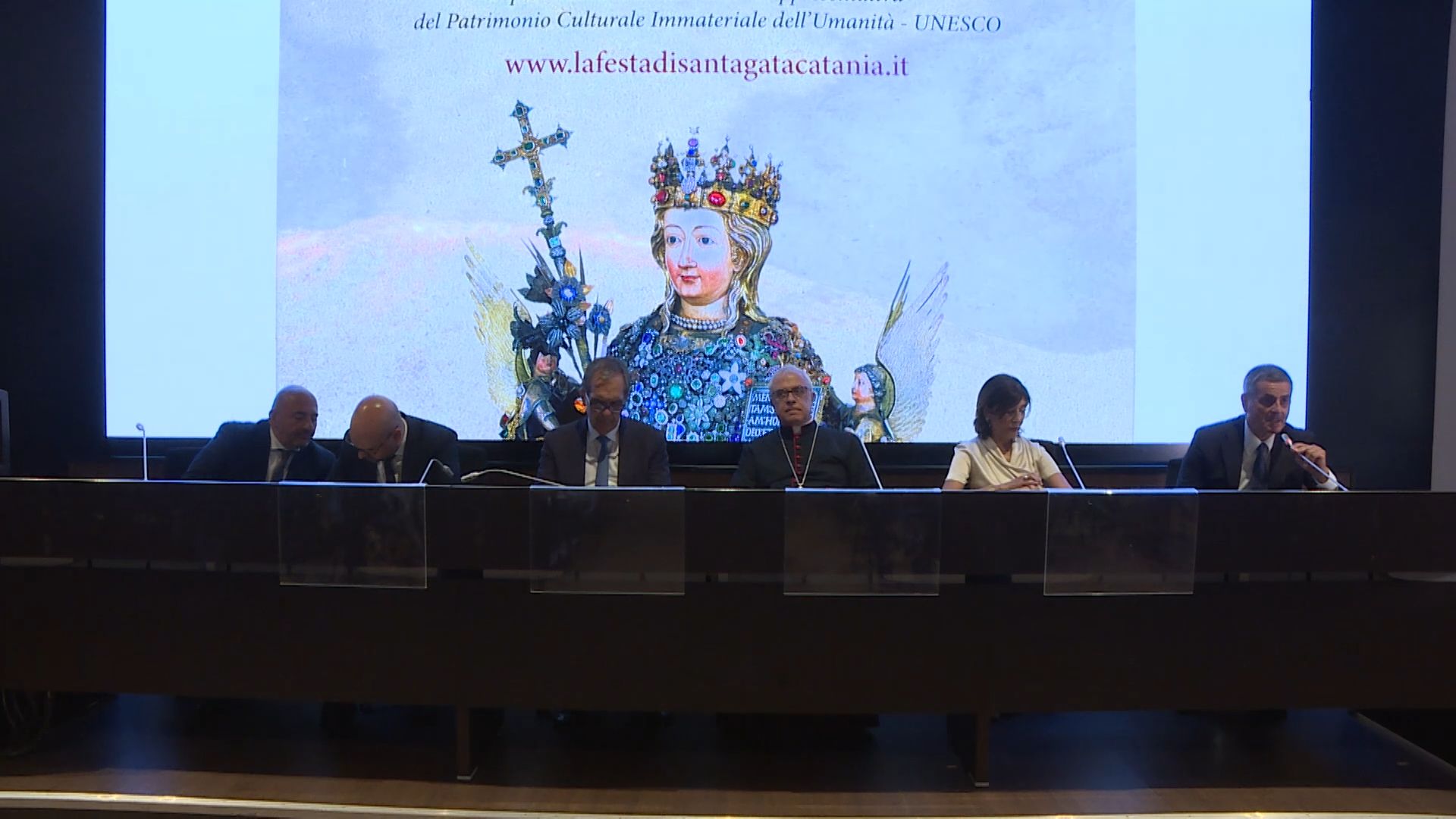 Catania: consegnata la bozza del dossier per iscrivere la Festa di Sant’Agata nella Lista UNESCO - 