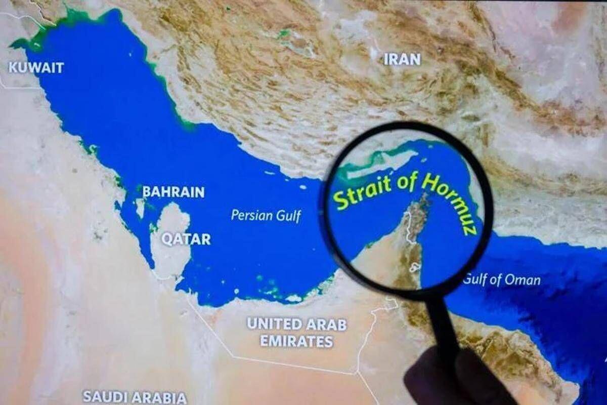 Iran, nave commerciale a Hormuz colpita da "proiettile non identificato": ferito membro dell'equipaggio - 