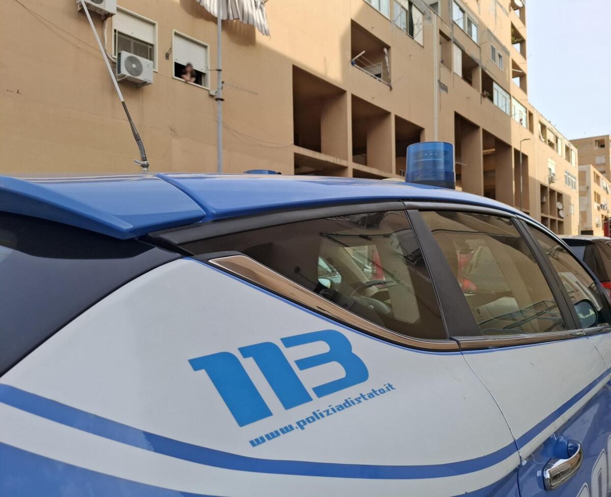 Palermo, controlli straordinari nello ZEN: tre arresti per armi e spaccio - 