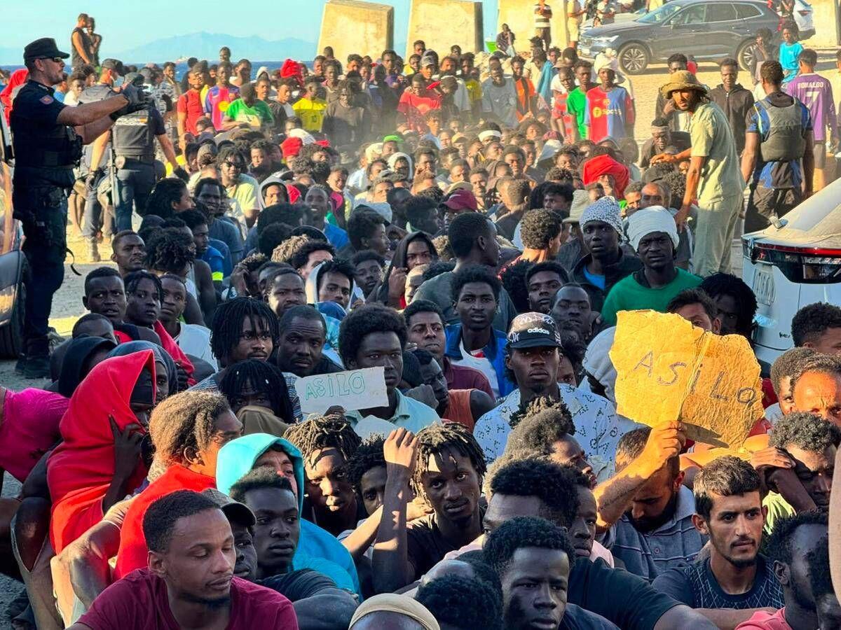 Ceuta, Piantedosi: "Revoca stop Schengen solo con la fine dei rischi. Possibili nuovi arrivi il 15 agosto" - 