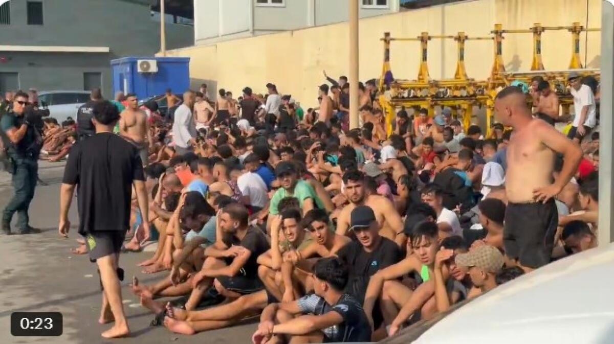 Ceuta: i servizi segreti segnalano un "concreto rischio" di terrorismo legato ai flussi migratori - 