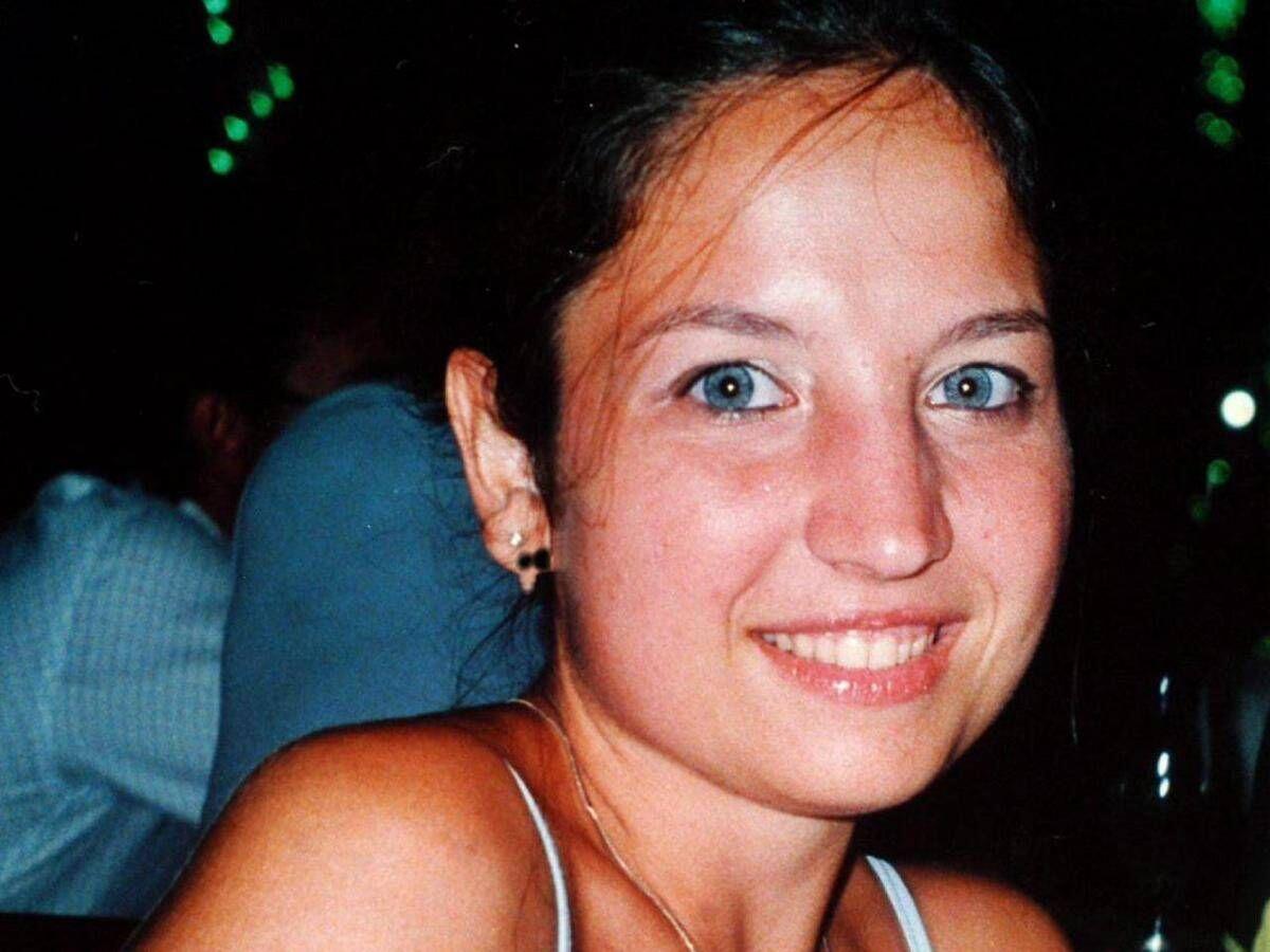 Caso Garlasco, i genitori di Chiara Poggi: "Vogliamo solo ricordarla da soli e in silenzio" - 